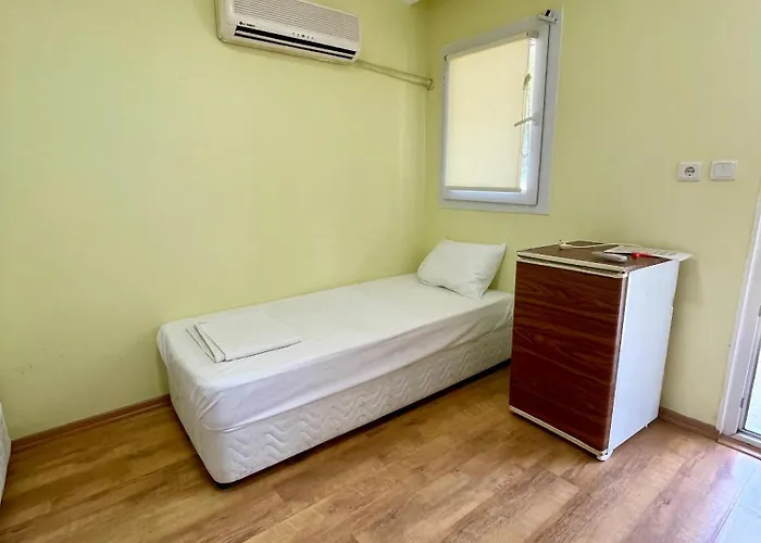 Κάμπινγκ Orange Camp 3*