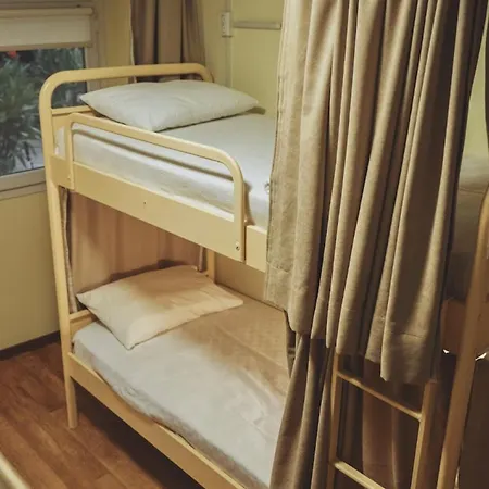 キャンプ場 Orange Camp ベルディビ